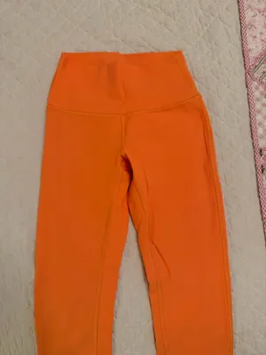 Lululemon Wunder Under Leggings 25" thumbnail 2