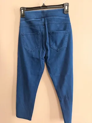 Halara XS Womens Blue Capri jeggings XS High-Waist Stretchy Elastic Material Ne thumbnail 2
