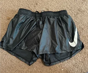 Nike running shorts thumbnail 1