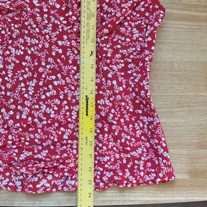NWT Loft Floral Lace Trim Cap Sleeve Top Red white Size 12 / L thumbnail 8
