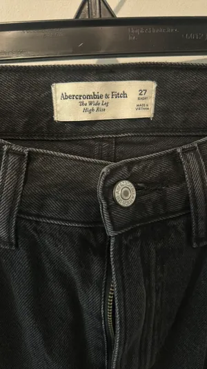 Abercrombie Jeans High-Rise Wide-Leg black thumbnail 2