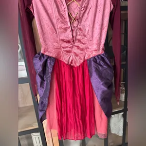 Hocus Pocus halloween costume dress Sarah Sanderson cosplay witch spirit disney thumbnail 6