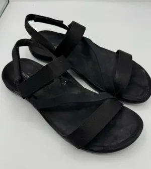 Merrell District 3 Strappy Sport Sandals Black Shoes Outdoor Women's Size 9 thumbnail 1