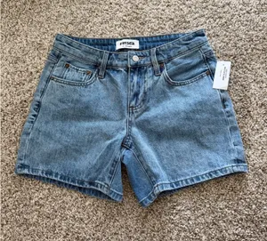 Jean Shorts  thumbnail 1