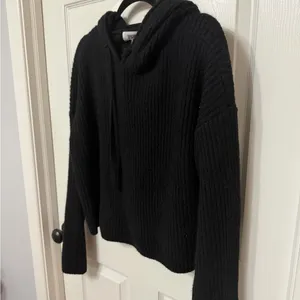 Victoria’s Secret PINK ribbed‎ hooded black sweater size large cropped thumbnail 4