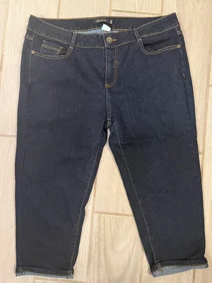 Plus Size Cropped Bermuda Shorts in Dark Indigo Blue thumbnail 2