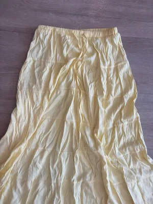 Amazon Yellow Maxi Linen Skirt thumbnail 2