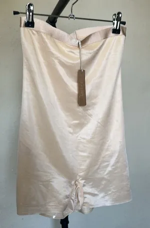 Skims Barely There Shaperwear High Waist Shortie‎ In Sand size M thumbnail 1