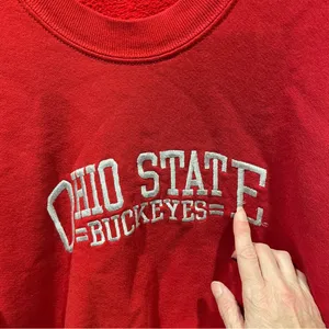 Vintage 80s-90s Jerzees red Ohio State Buckeyes embroidered logo sweatshirt thumbnail 6