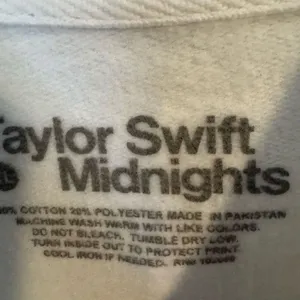 Taylor Swift Midnight Eras Tour Graphic Sweatshirt Size XL White thumbnail 5