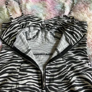 Zebra Print Sleeveless Dress thumbnail 3