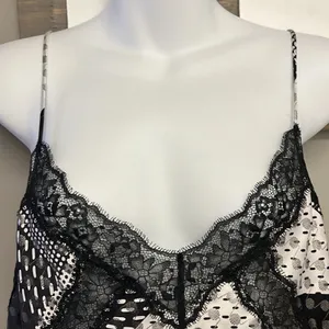 Victoria’s Secret Lace And Blk/Wht/Silver Patchwork Pattern Adjustable Cami- Med thumbnail 5