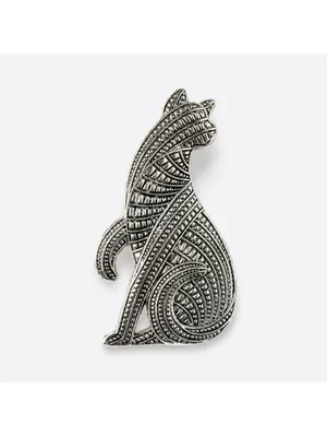 Intricately Designed Silver thumbnail 2