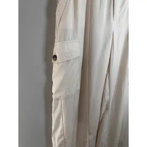 Banana Republic Tencel Wide Leg Cargo Pants Off‎ White High Rise 8 635698-00 thumbnail 3