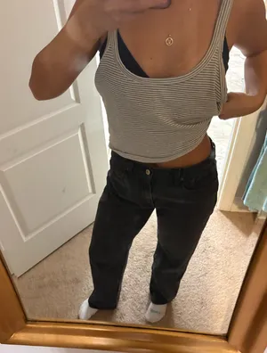 Abercrombie High-Rise Jeans Loose Black thumbnail 1