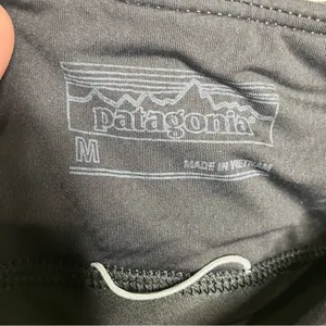 Patagonia Women’s‎ Strider shorts black size medium thumbnail 7