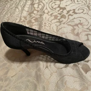 Nina Shoes Black Satin Spike heels for evening ware. Used but in very good condition. thumbnail 3