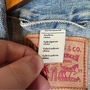 Levi's Distressed‎ Denim Vest Size Xsmall thumbnail 3