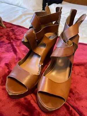 Tan Sandal Heels Size 9 thumbnail 1