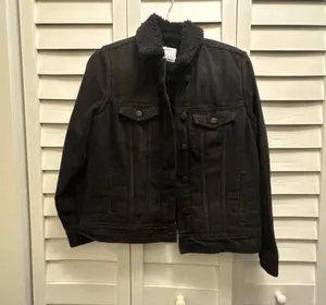 Old Navy Jacket Women’s Small Petite Black Cozy Y2K Trucker Sherpa Lined Denim thumbnail 8