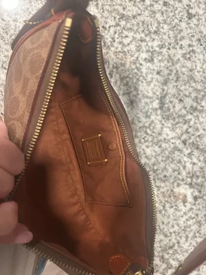 Coach Luna Shoulder Bag thumbnail 4