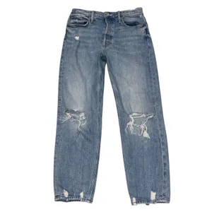 Mother Superior The Tomcat Distressed Straight Leg Ankle Jean in Confession Wash 28 thumbnail 3