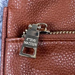 Steve Madden‎ Crossbody Bag Womens Small Cognac Brown Pebbled Gold Hardware New thumbnail 6
