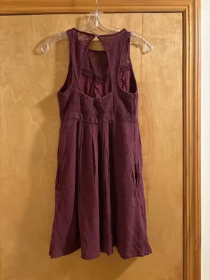 Abercrombie & Fitch Maroon Sweetheart Neckline Lace Dress thumbnail 2