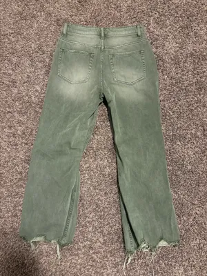 Cropped Flare Jeans thumbnail 4
