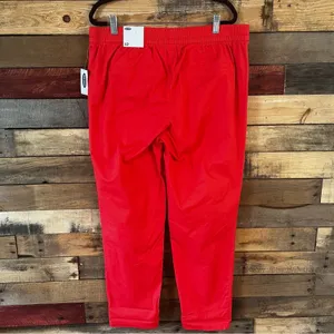 Old Navy Coral Crops‎ Size 12 thumbnail 2