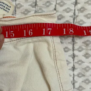 Free People We The Free Tinsley‎ Baggy Mid Rise Straight Leg Jeans Cream 33 NWOT thumbnail 9