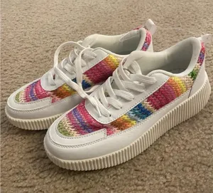 C324 Sneakers colorful size 7 woman comfy new thumbnail 1