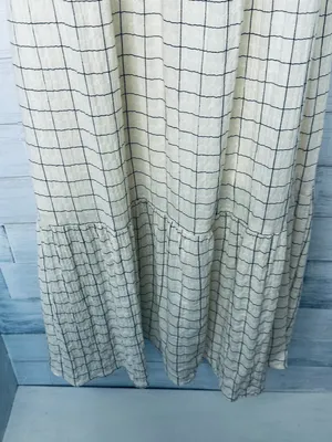 Evereve Window Pane Maxi Checkered Cream and Navy Sleeveless Dress Size Small thumbnail 7