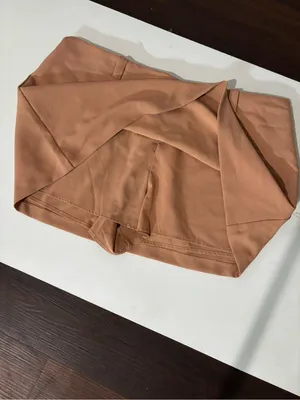 Abercrombie & Fitch Peach-Tone Women's Skort thumbnail 3