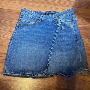 Maje Asymetrical Blue Denim Mini Skirt Size 34 thumbnail 1
