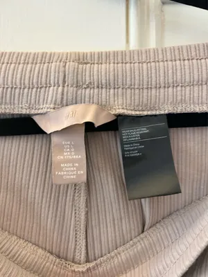 H&M Pants thumbnail 2