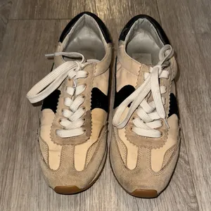 Dolce Vita B.NTCD Athletic Sneakers in Cream and Black thumbnail 3