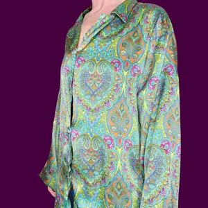 Vintage Y2K Victoria’s Secret Green Abstract Button Down Sleepwear Shirt thumbnail 8