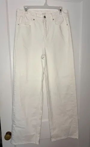 Old Navy Sky-Hi Wide Leg Jeans White Extra High Rise Denim Pants Womens 8 thumbnail 1