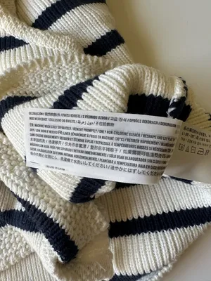 Abercrombie & Fitch Navy and White Striped Knit Tank Top Women’s‎ Sz Large thumbnail 7