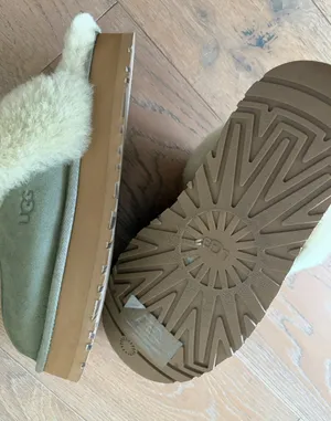 UGG Disquette Slippers Platform thumbnail 3