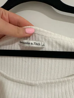 Abercrombie & Fitch Off The Shoulder Top thumbnail 3