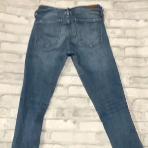 Abercrombie and Fitch Harper super skinny jeans thumbnail 4