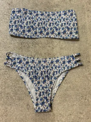 Blue & White Floral Bikini Set Size XS thumbnail 1
