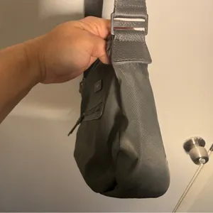 Baggallini Dark Gray Nylon Crossbody Purse Bag thumbnail 9