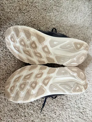 HOKA Clifton 9 women’s 8.5 thumbnail 2