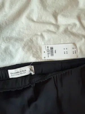 Abercrombie Scarlett Black Silk Mini Skort thumbnail 2