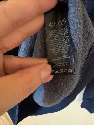 Aritzia Cozy Sweatfleece Perfect Fit Crew Sweatshirt Size XS in Admiral Navy thumbnail 6