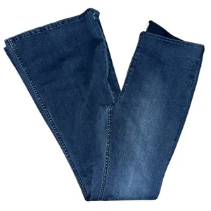 Free People Women’s Size 30 Dark Blue 61855 Pull On Flare Leg 2 Pockets Jeans thumbnail 4