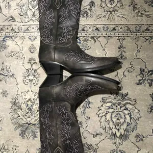 Dingo Flirty N' Fun Embroidered Cowboy Boots Mid Calf Mid Heel thumbnail 10